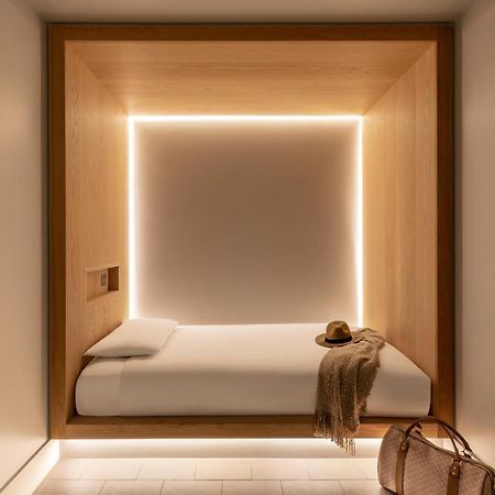 Zedwell Piccadilly Circus Hotel Лондон Екстериор снимка