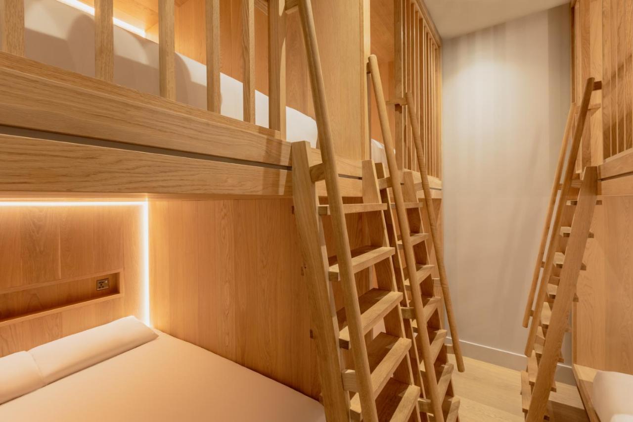 Zedwell Piccadilly Circus Hotel Лондон Екстериор снимка