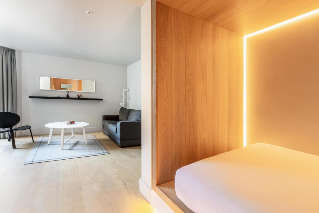 Zedwell Piccadilly Circus Hotel Лондон Екстериор снимка